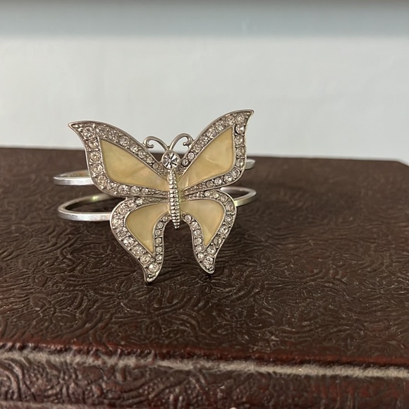 Butterfly bracket - Picture 2 of 4